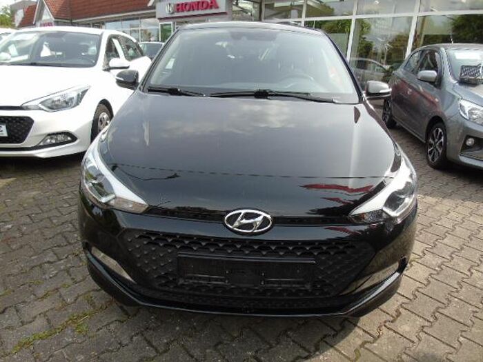 Hyundai i20 Passion, PDC, Sitzheizung, Ganzjahresreifen, Bluetooth, Passion