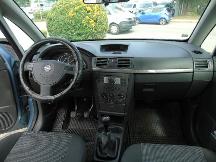 Opel Meriva Twinport Edition, Klima, RadioCD/MP3, el. Fensterheber, usw. Edition