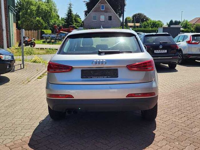 Audi Q3 2.0 TFSi Quattro , Klima, Sitzheizung, Navi, PDC, Alu, Ganzjahresreifen, SUV