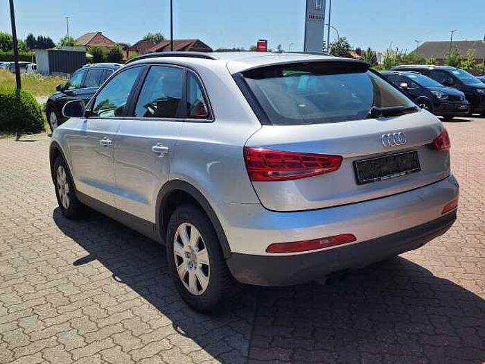 Audi Q3 2.0 TFSi Quattro , Klima, Sitzheizung, Navi, PDC, Alu, Ganzjahresreifen, SUV