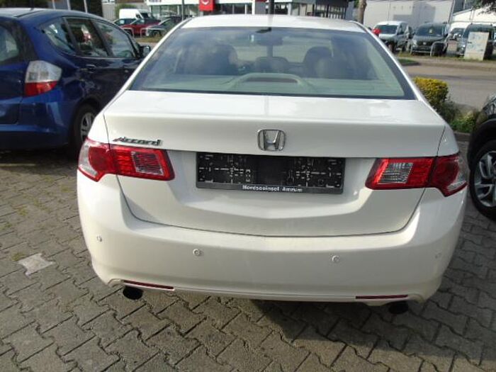 Honda Accord Lim. Executive Automatik, Xenon, Leder, el. SSD, CD-Wechsler, Tempomat, ,B
