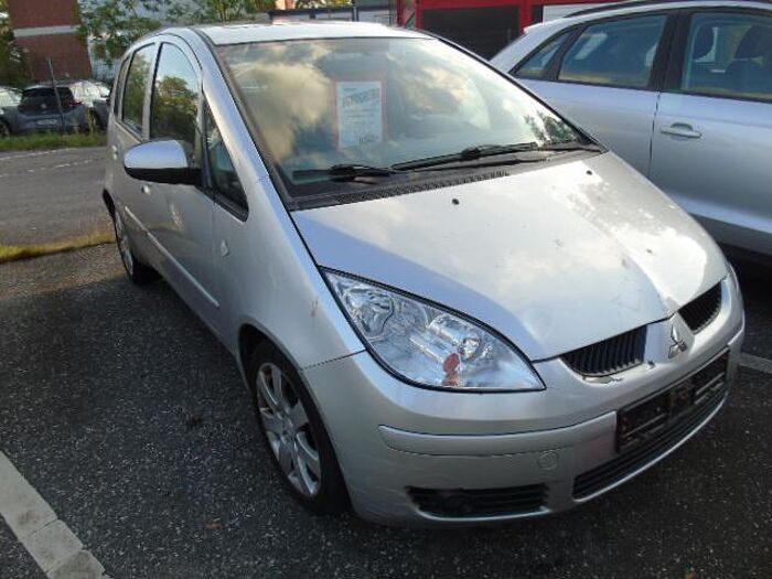 Mitsubishi Colt CZ3 Lim. 5-trg. 1.3 Motion, Klimaautomatik, 17' Aluräder, Nebel, usw. 17'