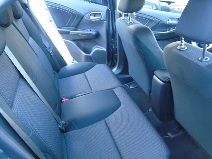 Honda Civic Lim. 5-trg. 1.4 Comfort, Ganzjahresreifen, Klimaautomatik, Magic Seats, Ra Comfort