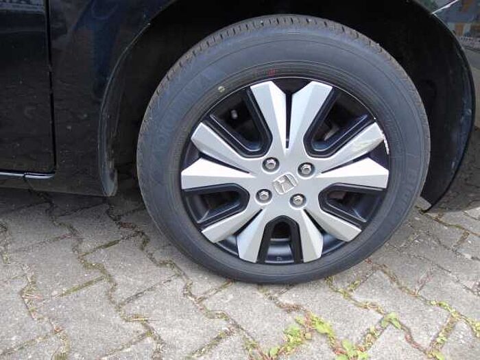 Honda Jazz Hybrid e: HEV 1.5 i-MMD Elegance