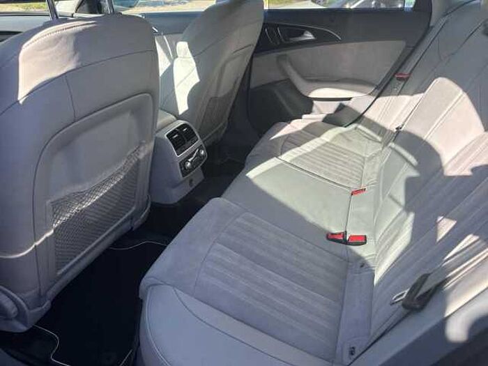 Audi A6 2.8 FSI quattro S tronic