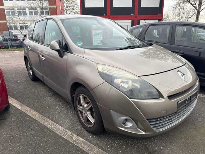 Renault Scenic Grand TCe 130 Dynamique